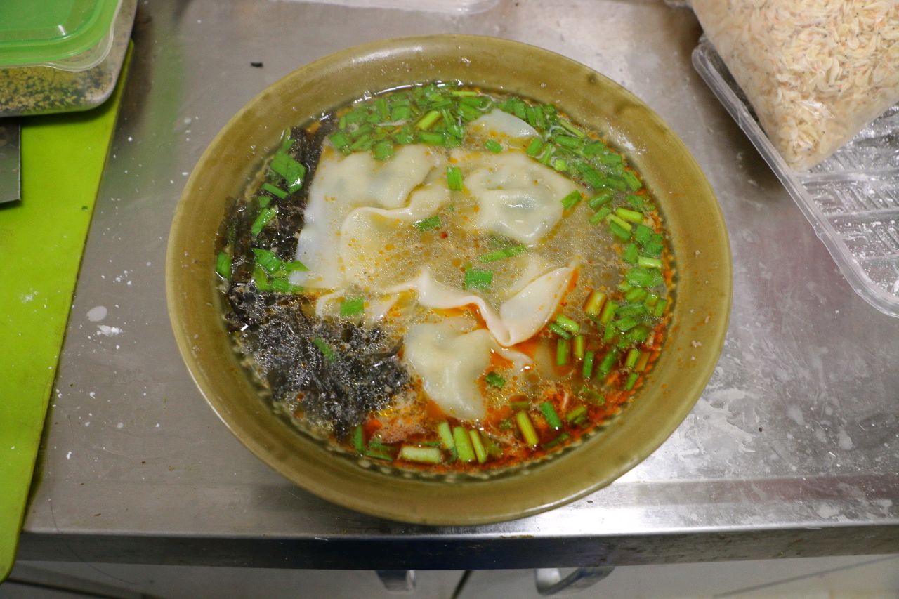 美味又滋补的鸡汤小馄饨
