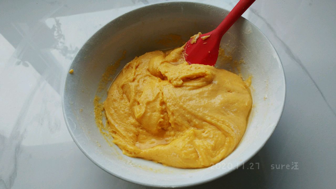 莓油橙玉米蛋糕