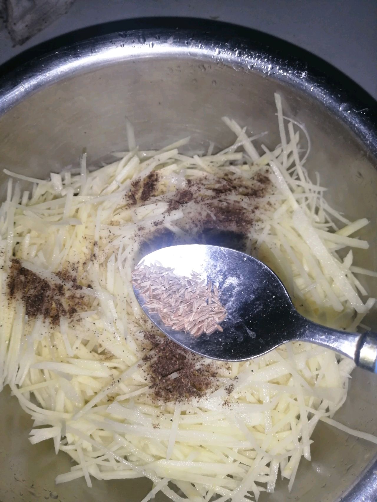萌萌的鸟巢鸡蛋饼