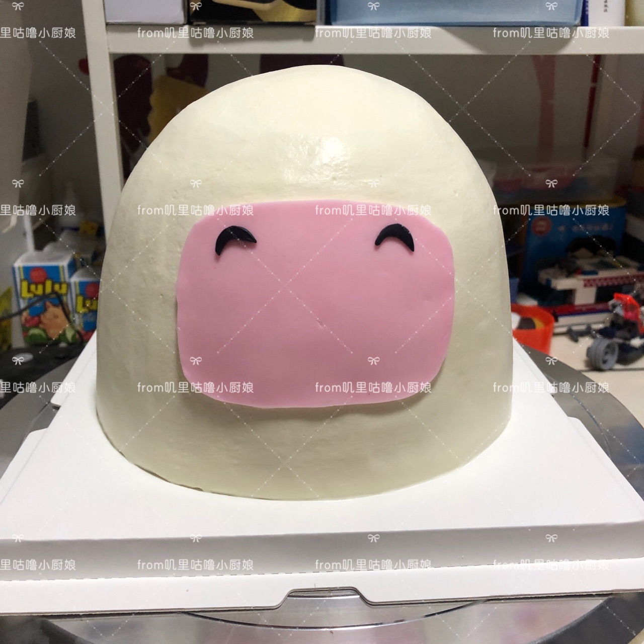 萌牛迎新春立体蛋糕