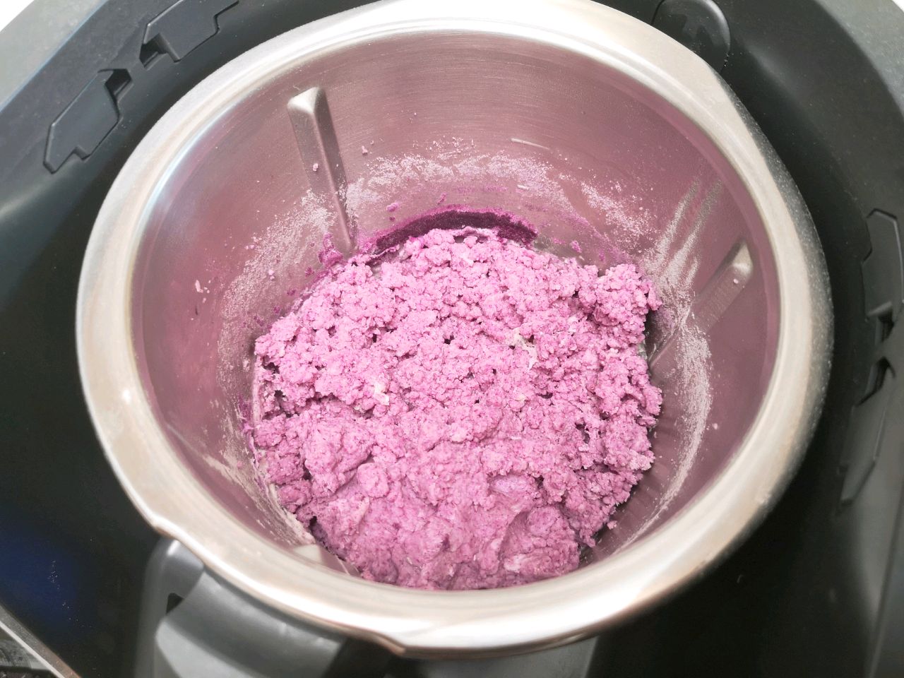 米博版低卡鱼肉紫薯蒸饺