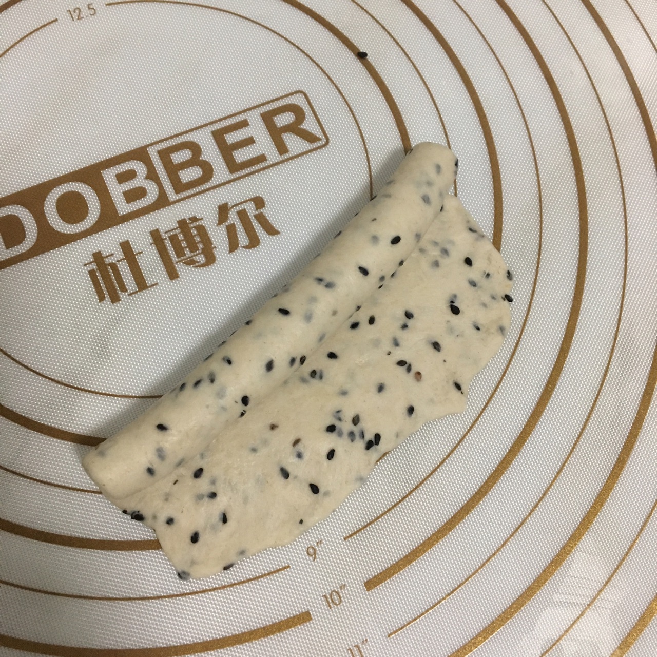 迷你全麦芝麻贝果