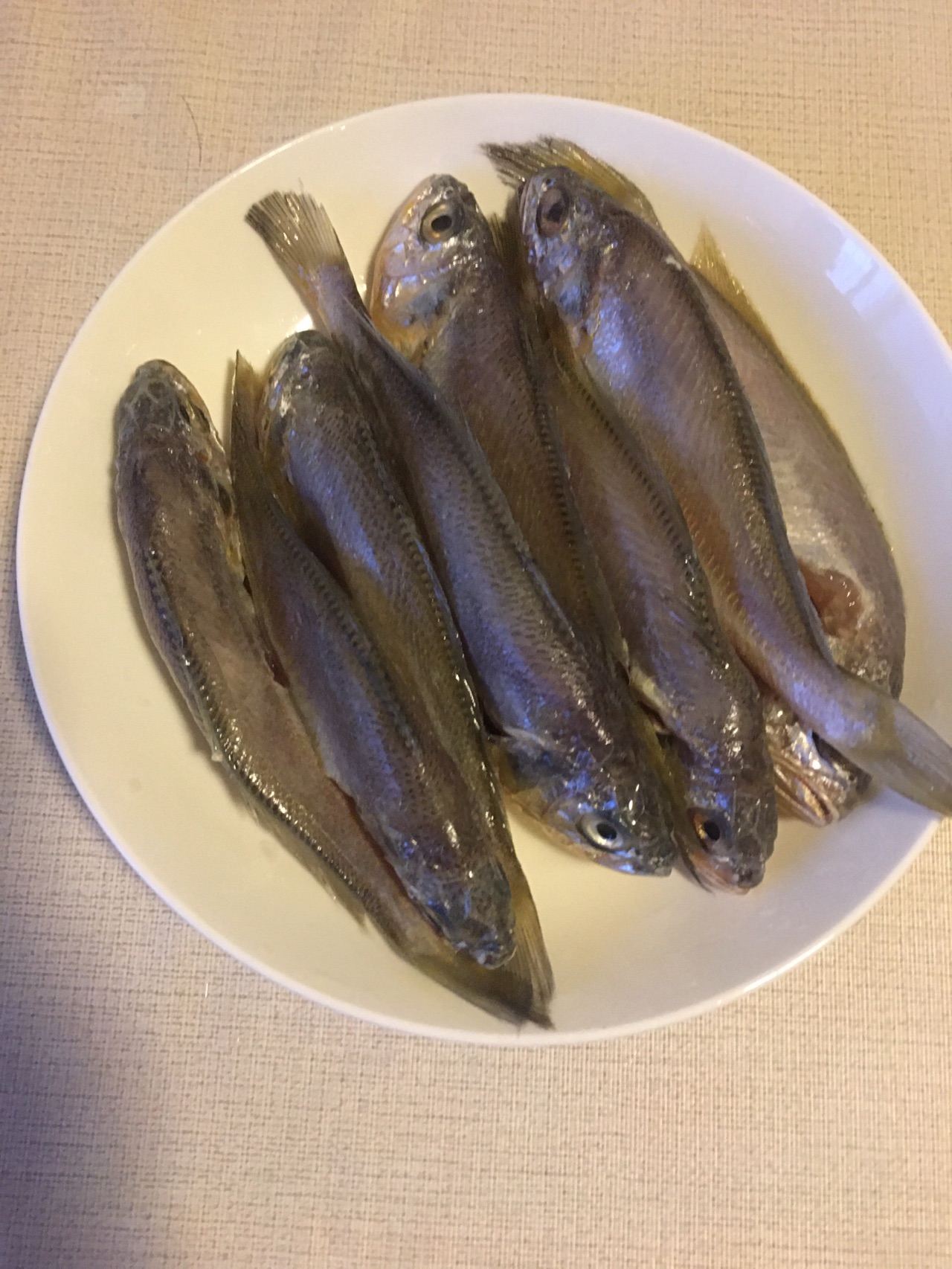 米线清蒸小黄花鱼