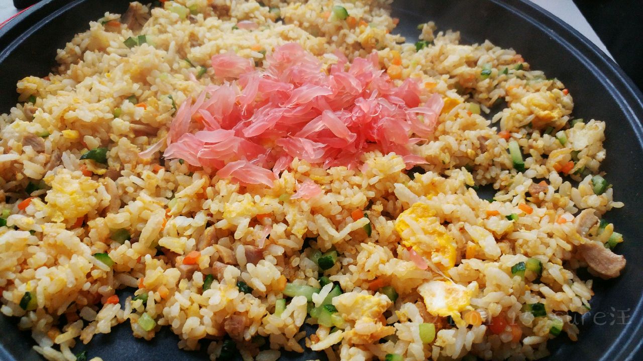 蜜柚海鲜什锦饭