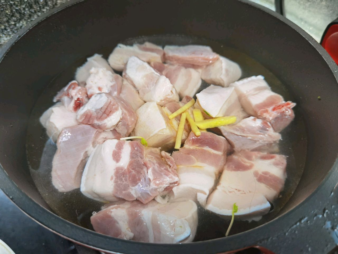 秘制腐乳肉