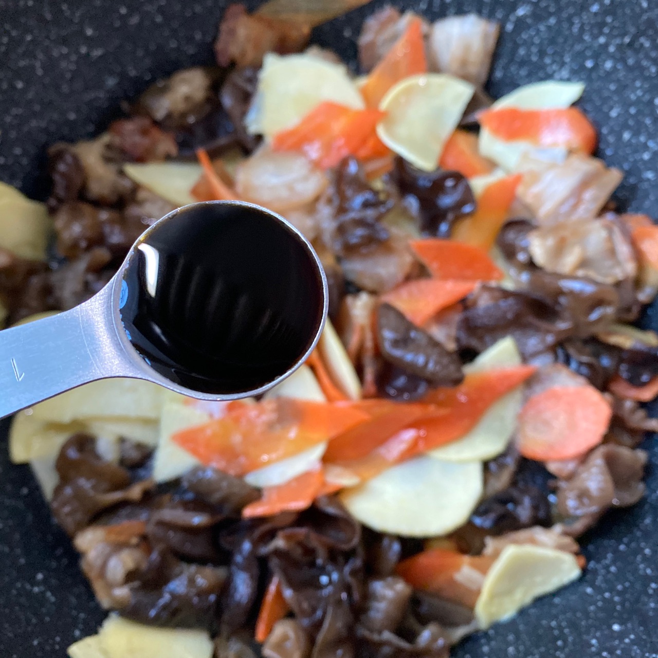 秘制蚝油煎豆腐