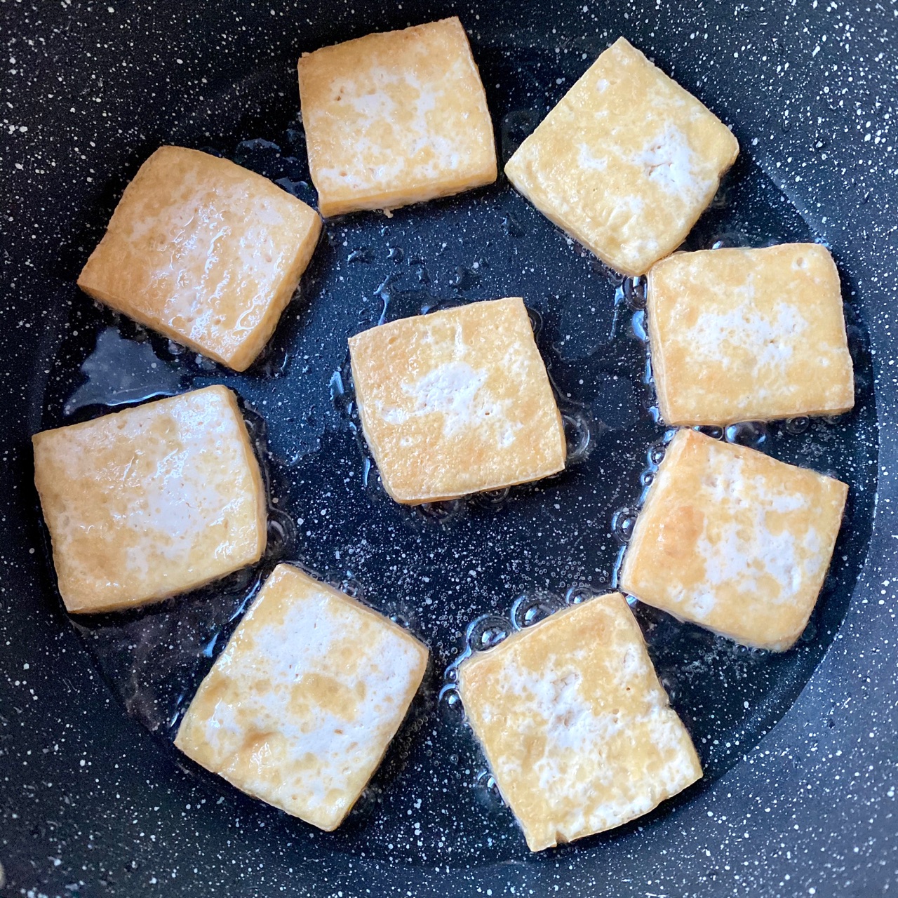 秘制蚝油煎豆腐