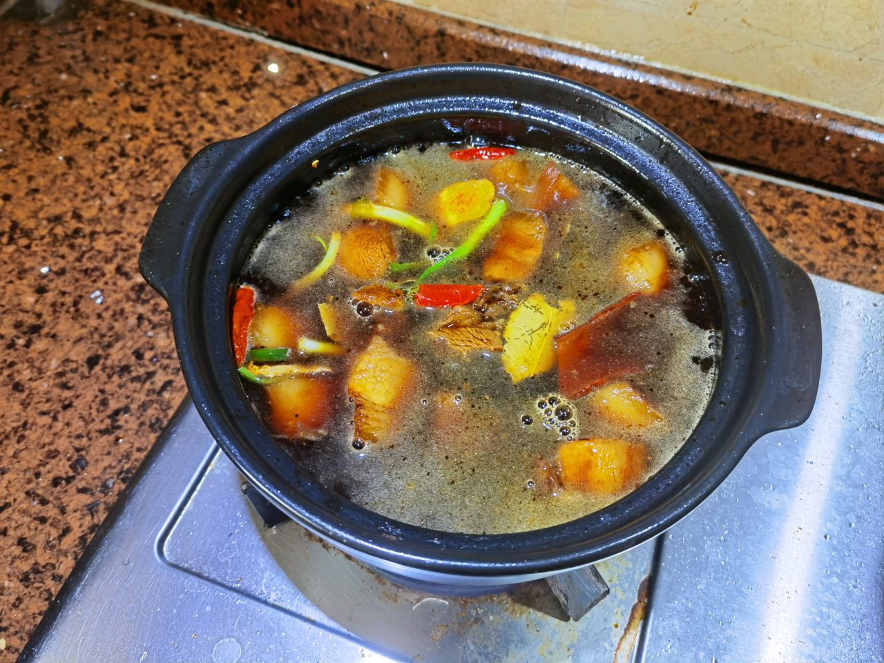 秘制红烧肉
