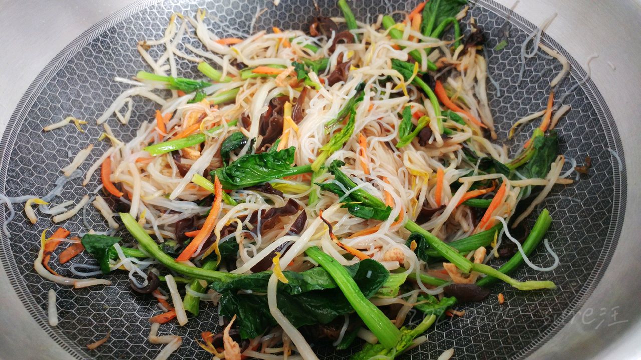 蜜汁滑鸡折箩菜