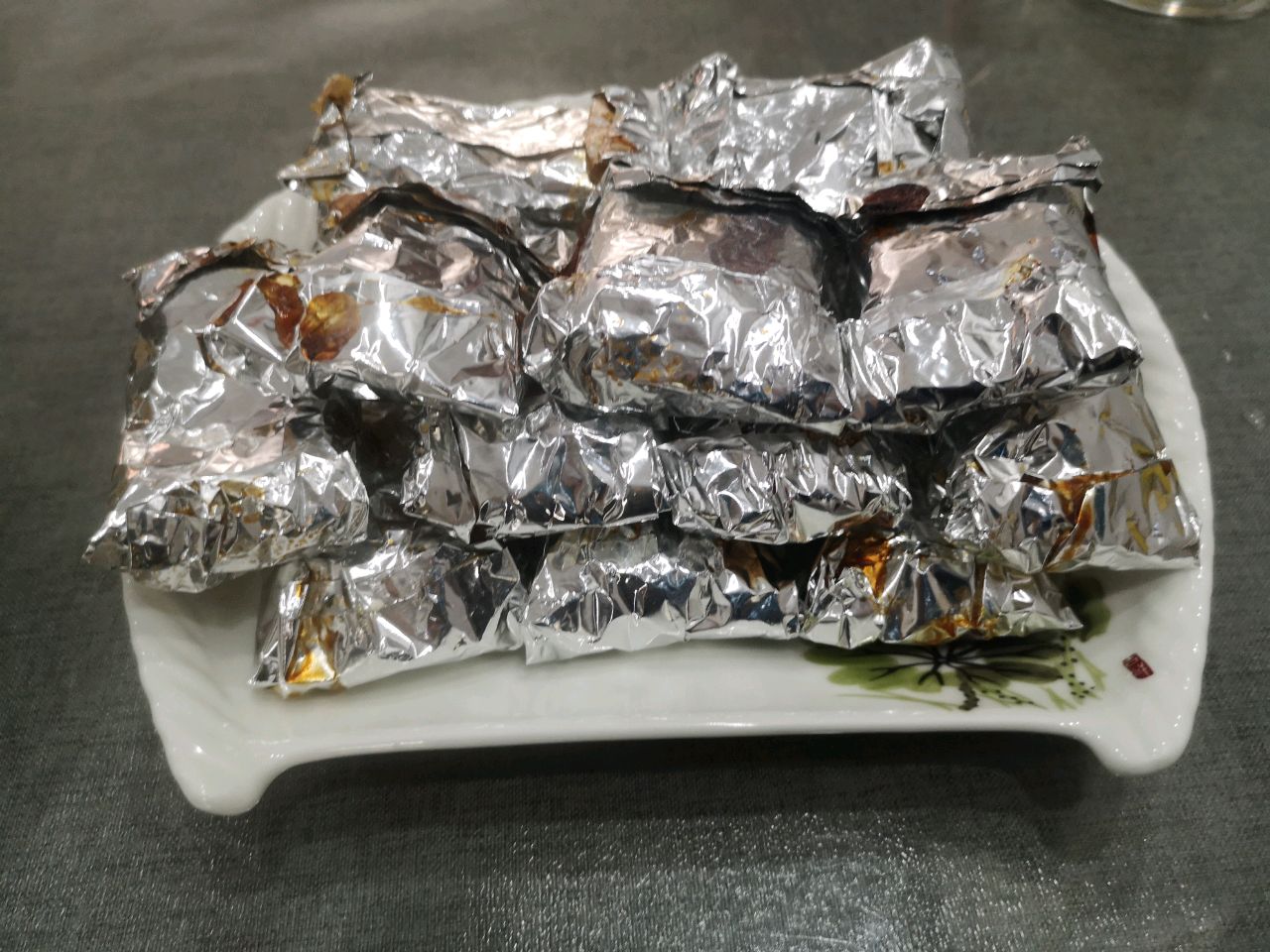 秘制烤排骨