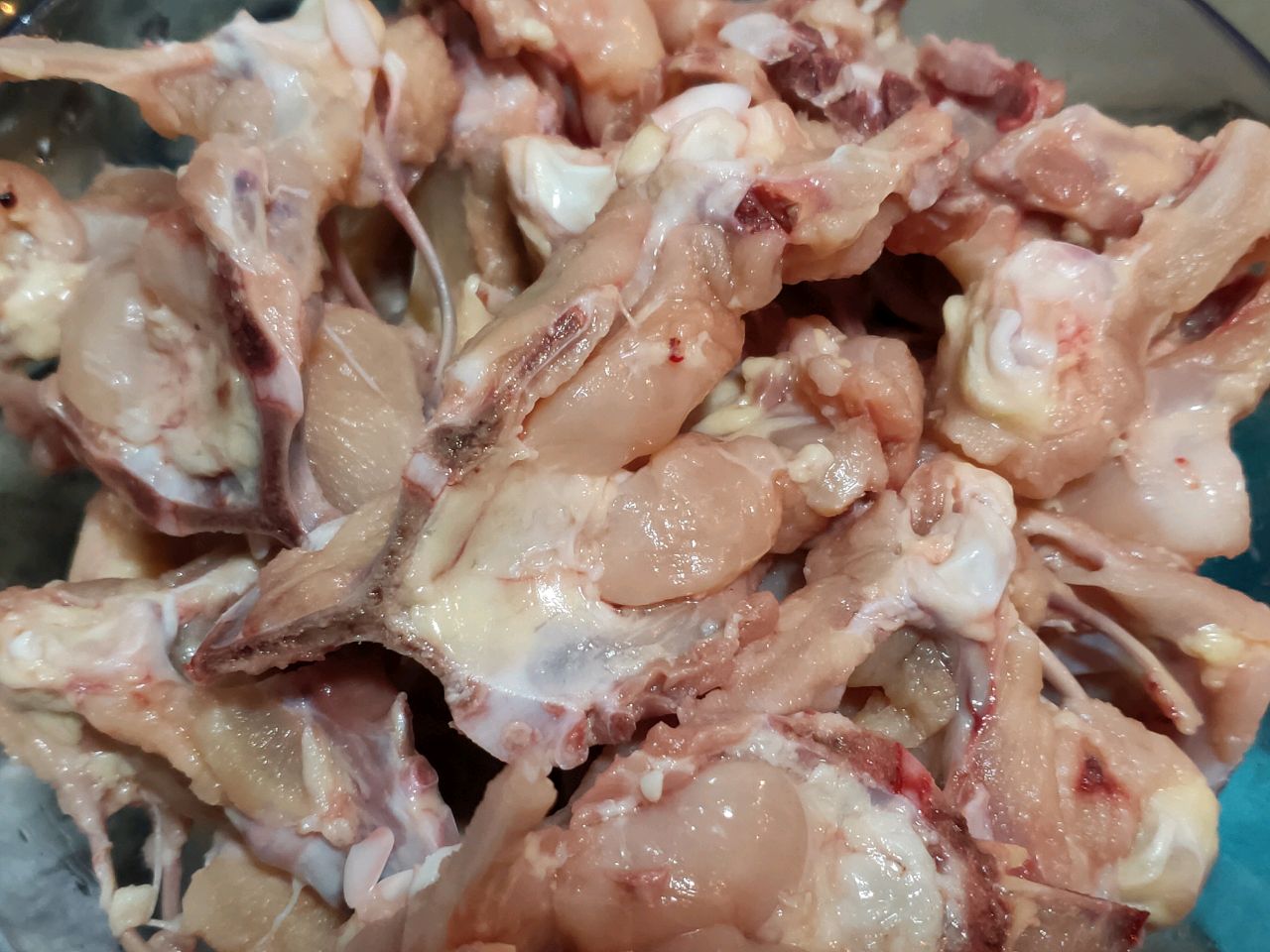 秘制蒜香蜂蜜烤鸡架
