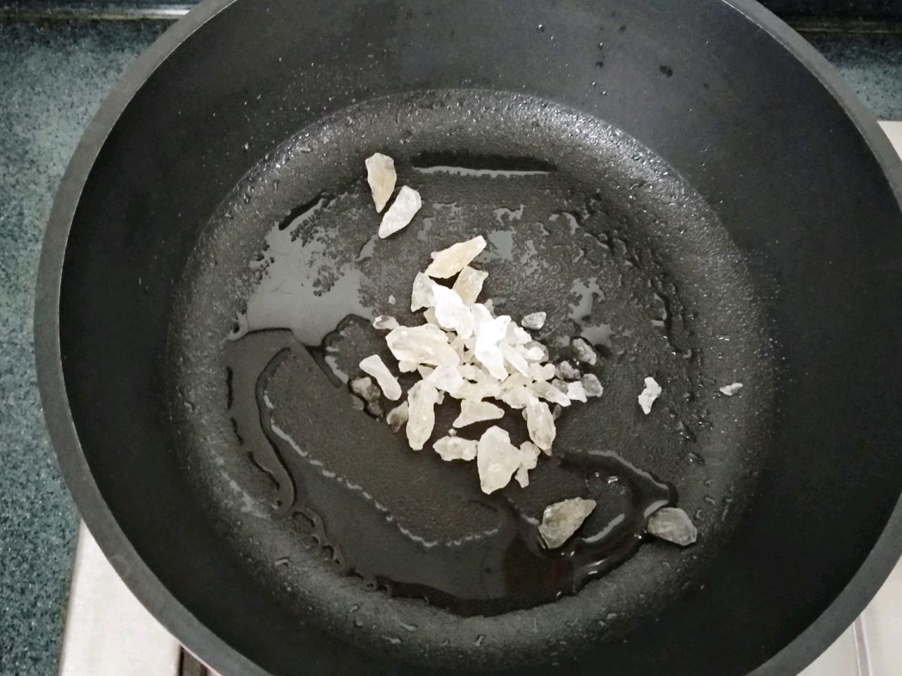 秘汁熏卤带鱼