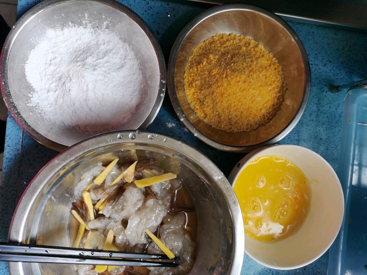 面包糠炸虾