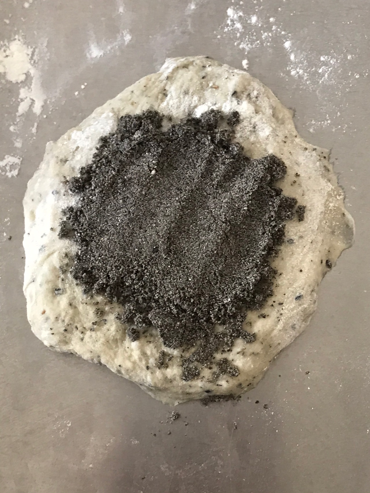 面包|满口香味黑芝麻面包