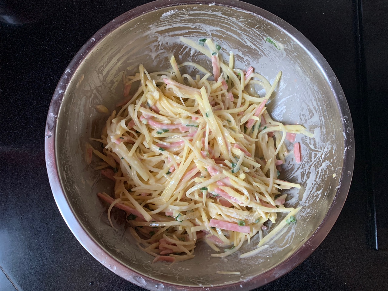 免揉面简单快手土豆火腿饼
