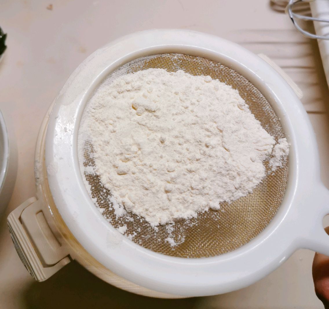 绵软细腻的蒸蛋糕