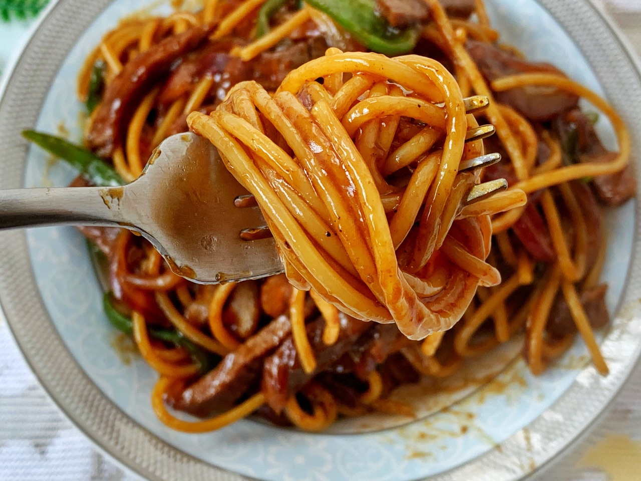 秒杀西餐厅黑胡椒牛排意面