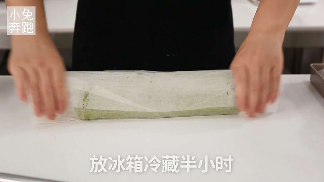 抹茶蛋糕卷的做法，小兔奔跑甜品教程