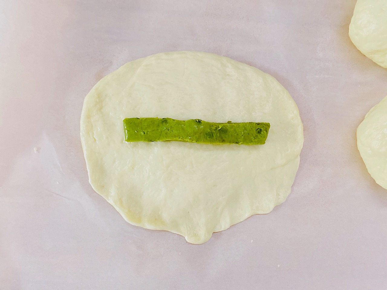 抹茶甘纳许奶油面包