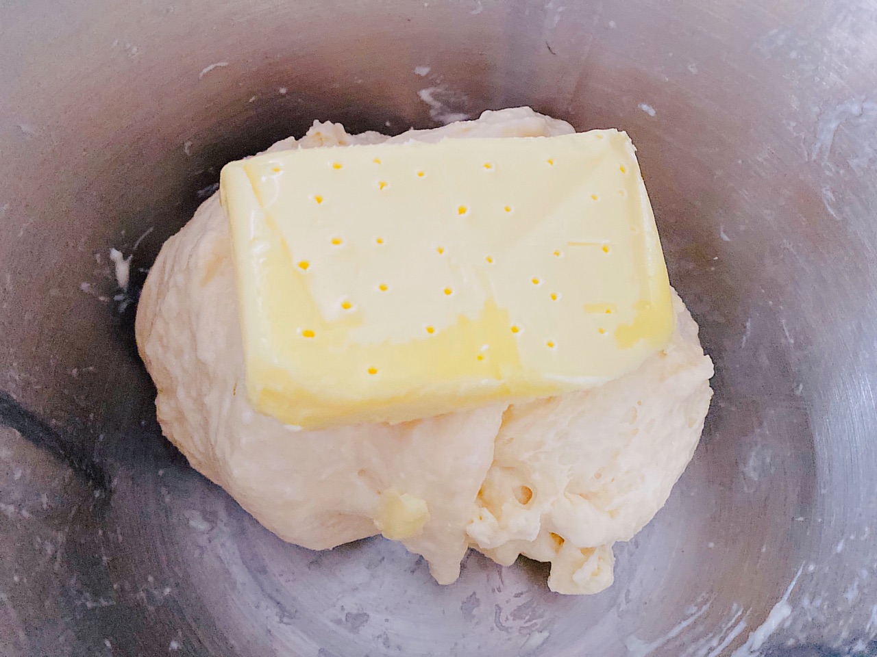 抹茶甘纳许奶油面包