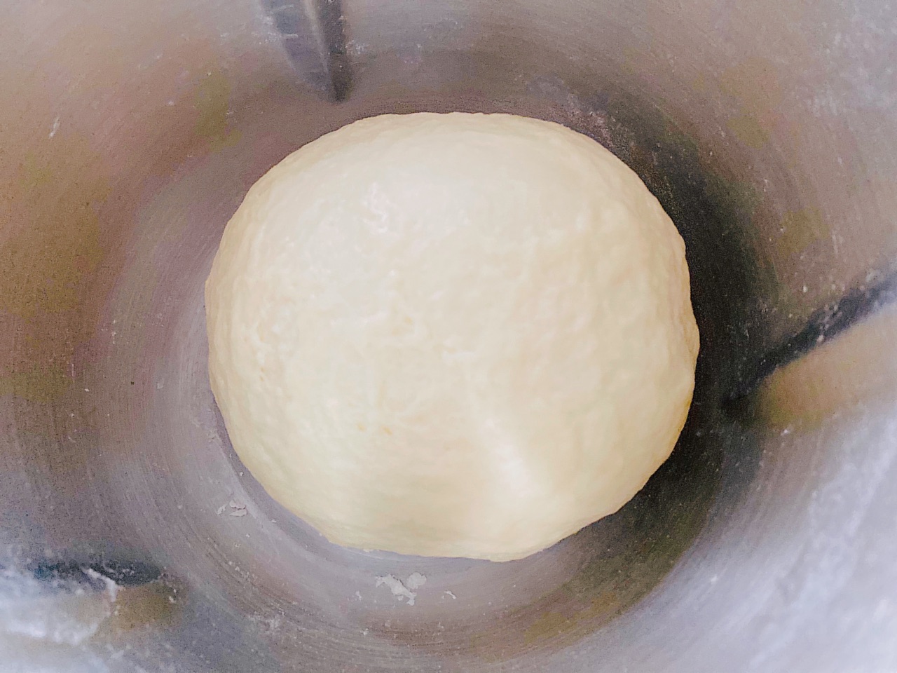 抹茶甘纳许奶油面包