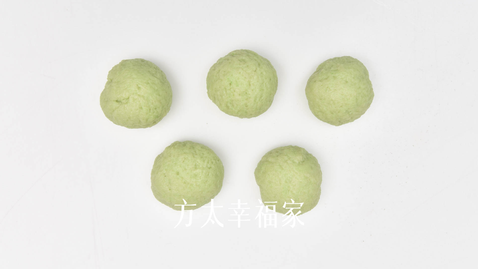 抹茶蜜豆麻薯包