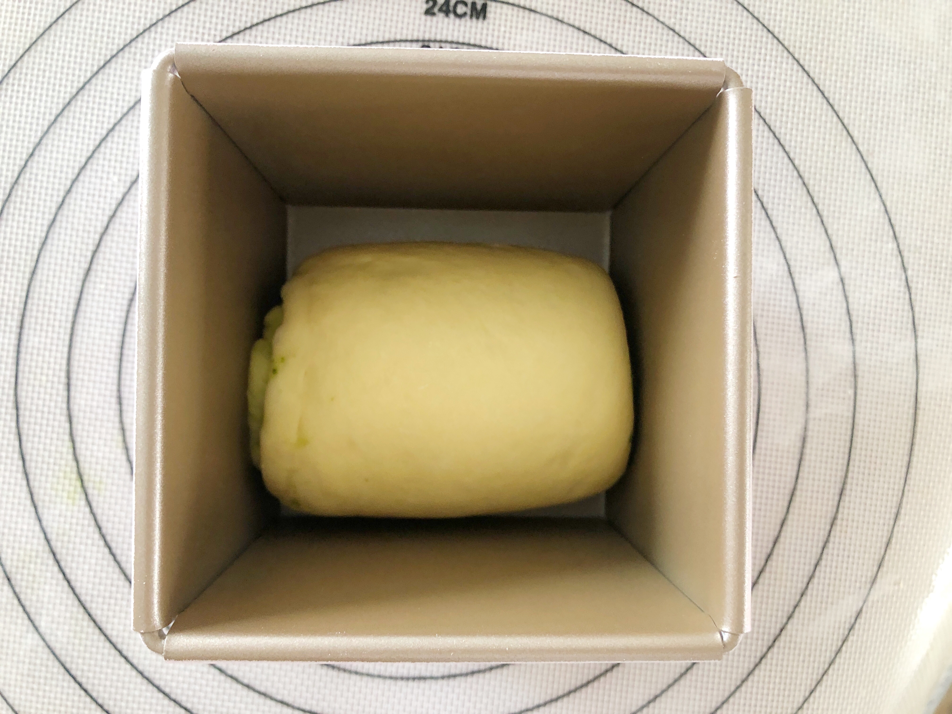 抹茶奶酥吐司