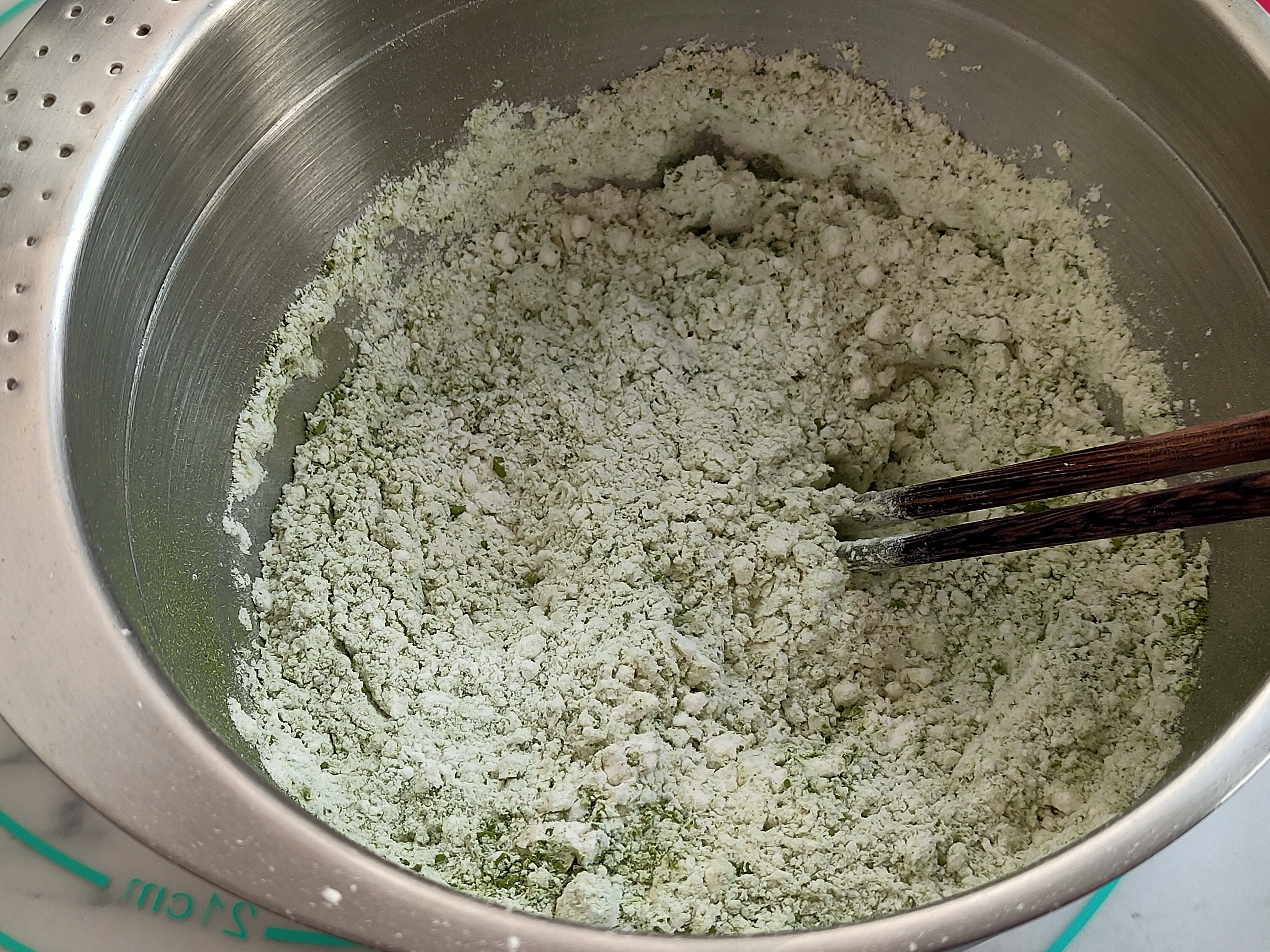 抹茶肉松红豆酥