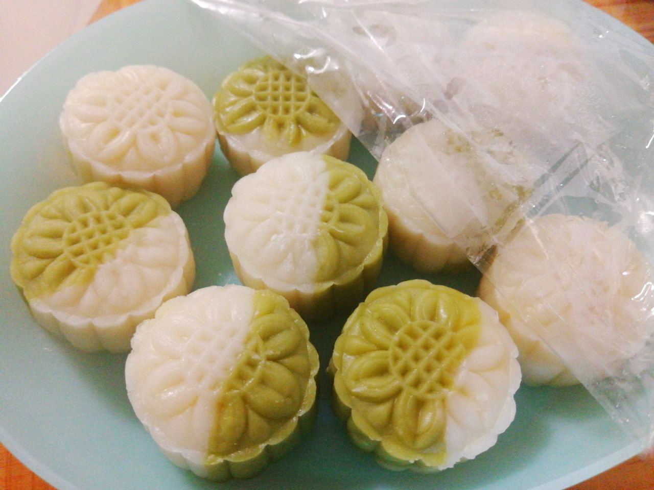 抹茶双色*⸜( •ᴗ• )⸝*冰皮月饼