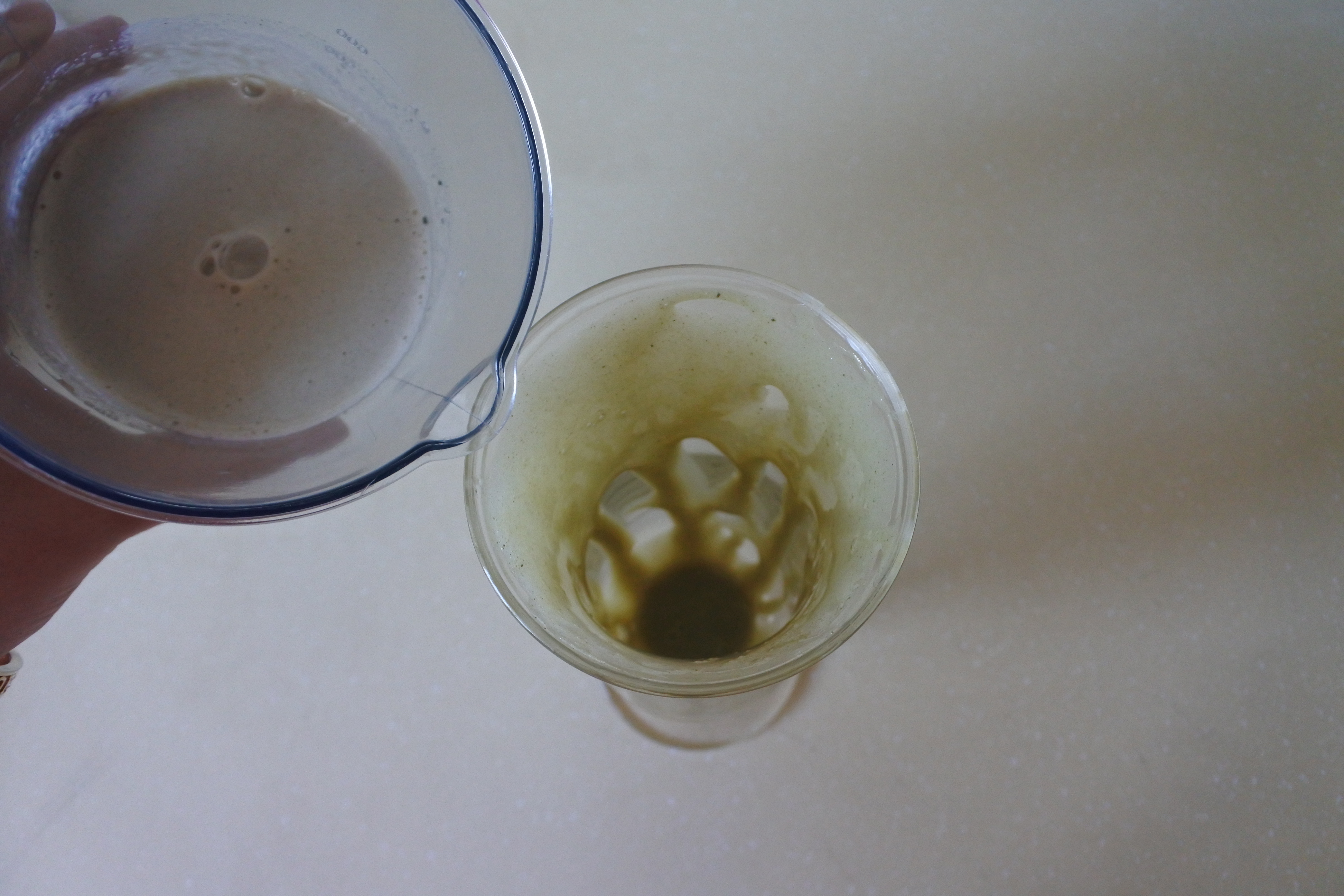 抹茶香蕉奶昔