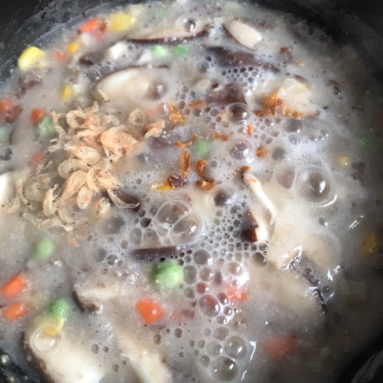 蘑菇蔬菜燕麦粥