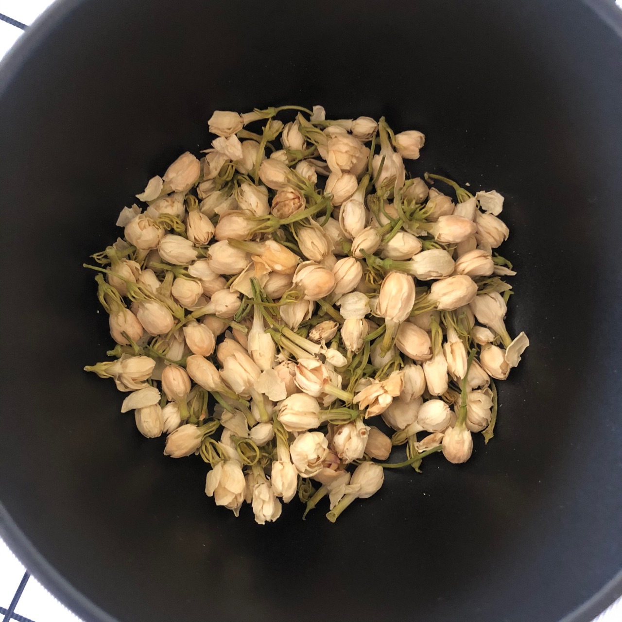 茉莉花炒鸡蛋