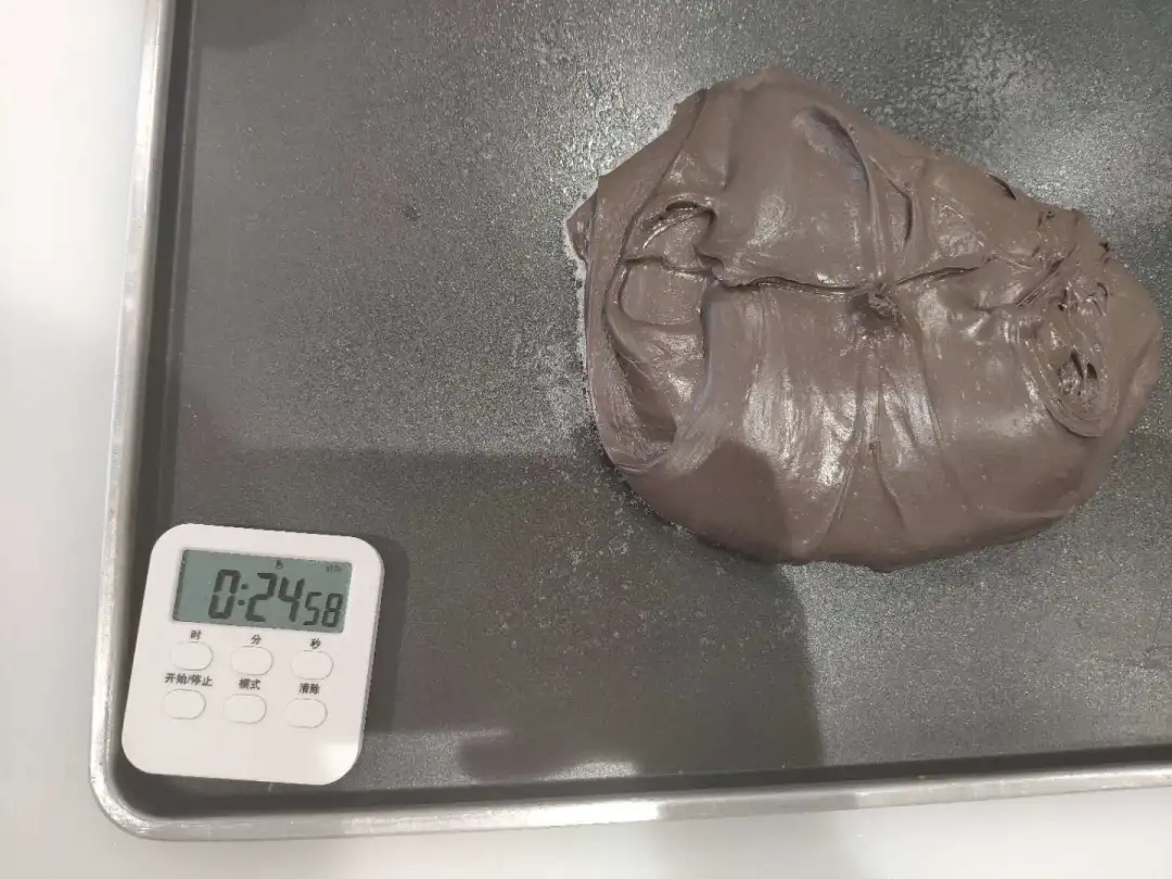 墨鱼面包