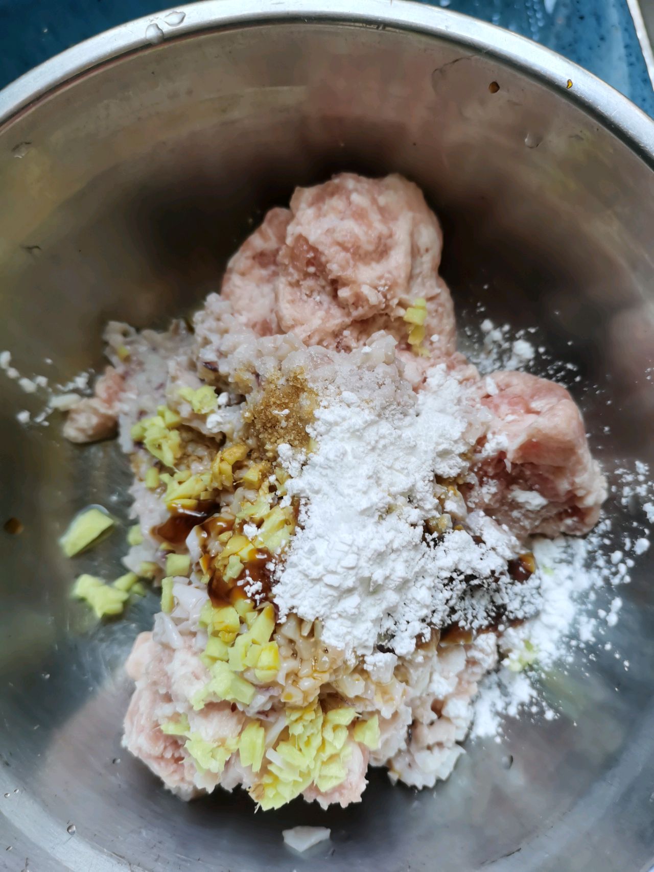 墨鱼肉饼