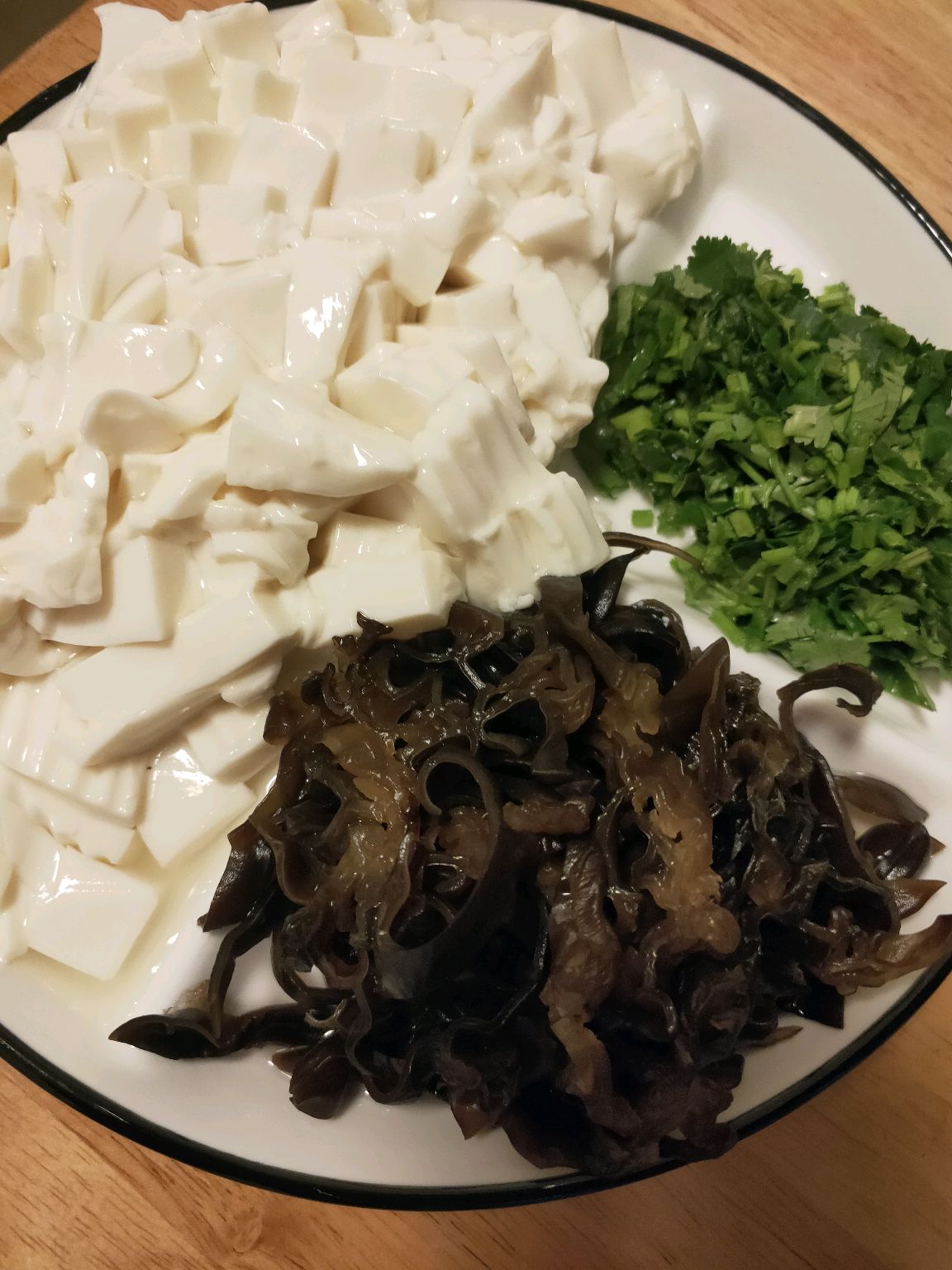 木耳豆腐羹
