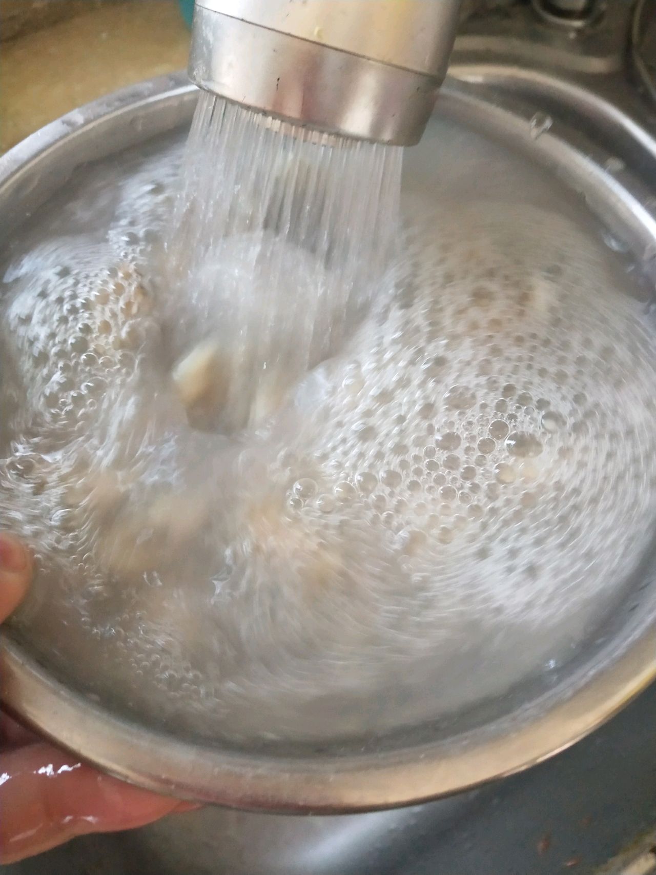 牡蛎焖萝卜