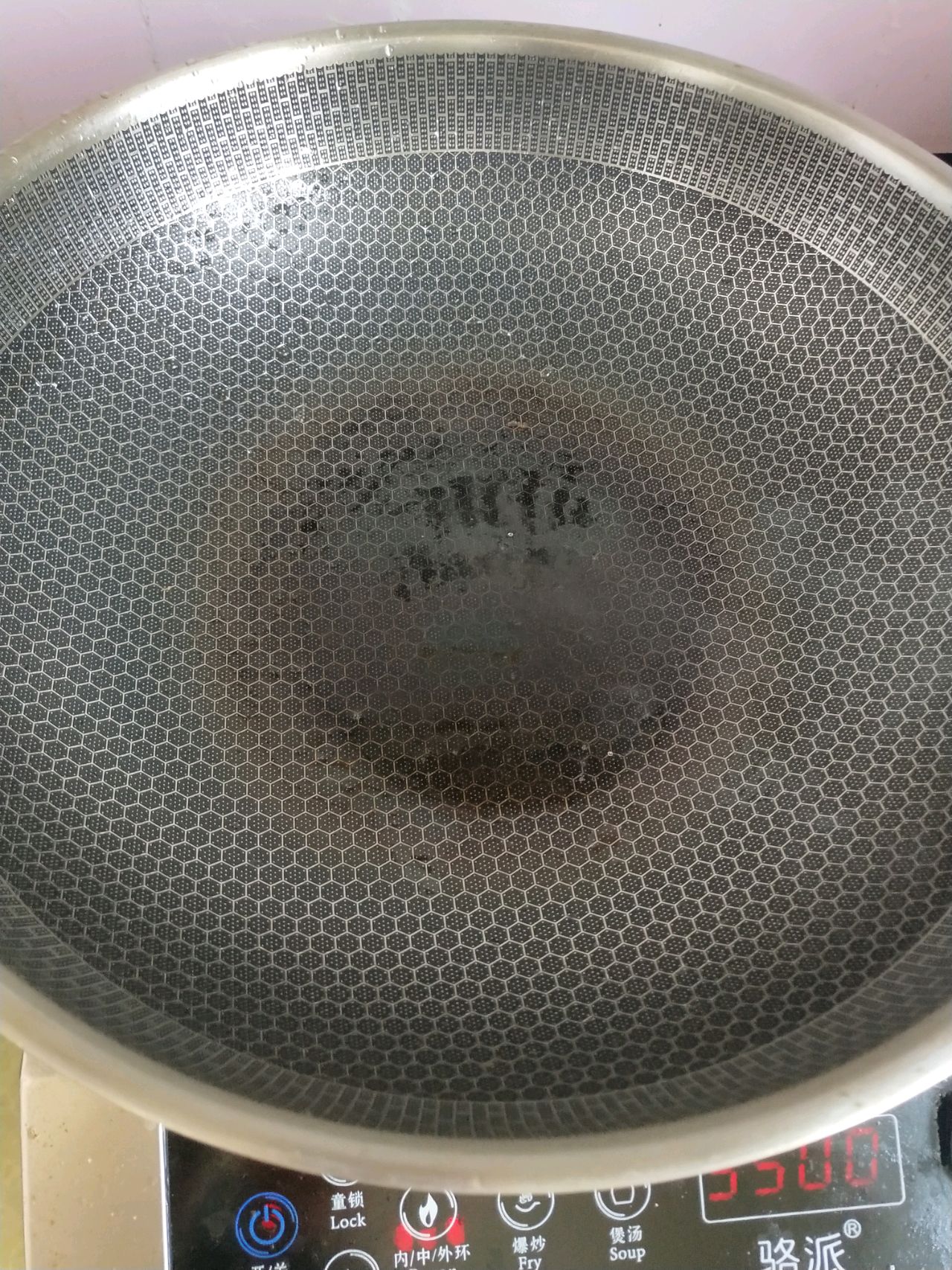 牡蛎焖萝卜