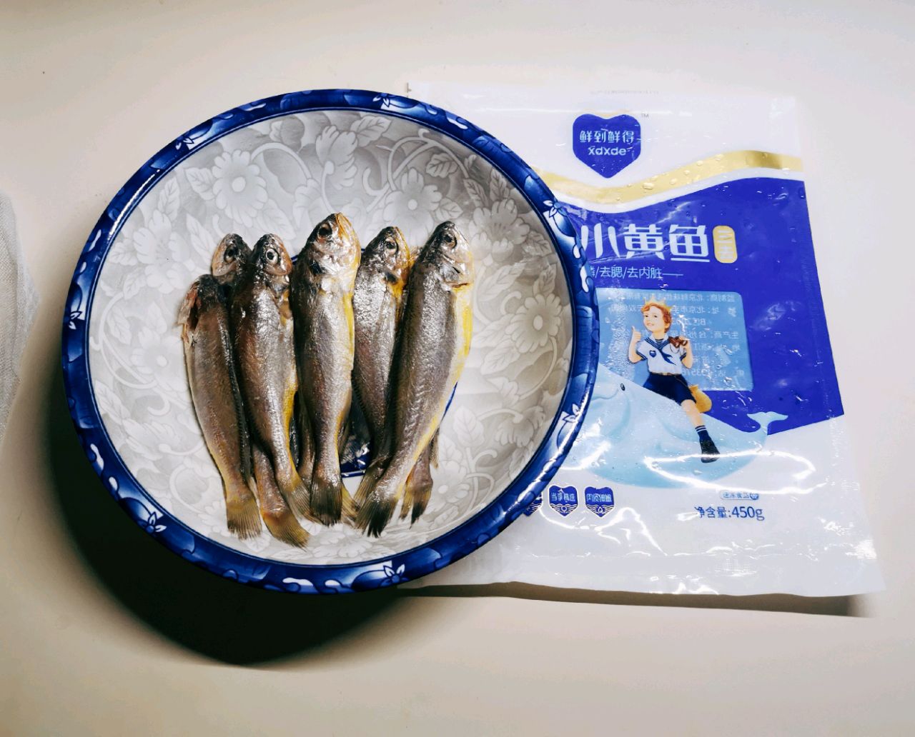 奶白色小黄鱼豆腐汤