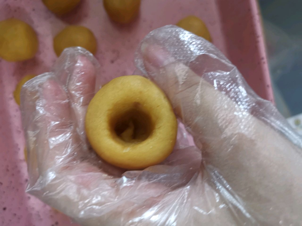 奶黄流心月饼