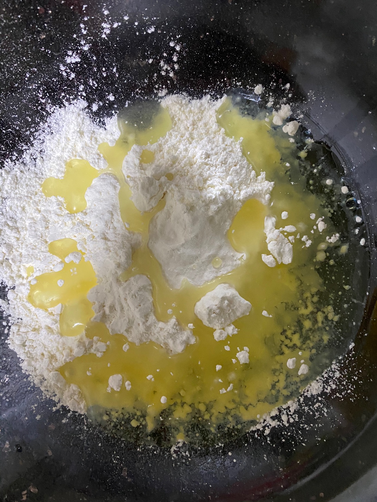 奶香浓郁的炼乳蛋糕