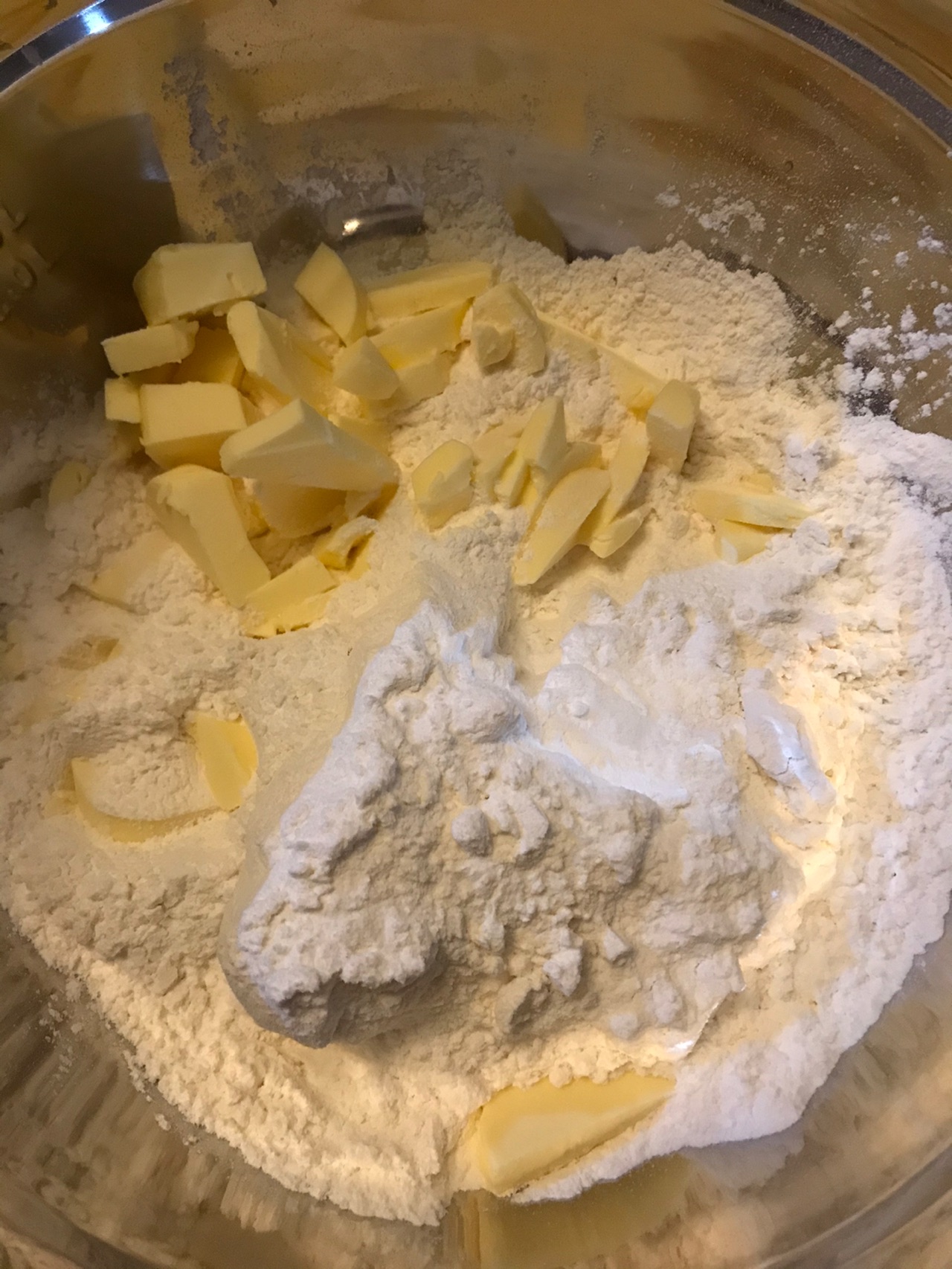 奶香浓郁的司康