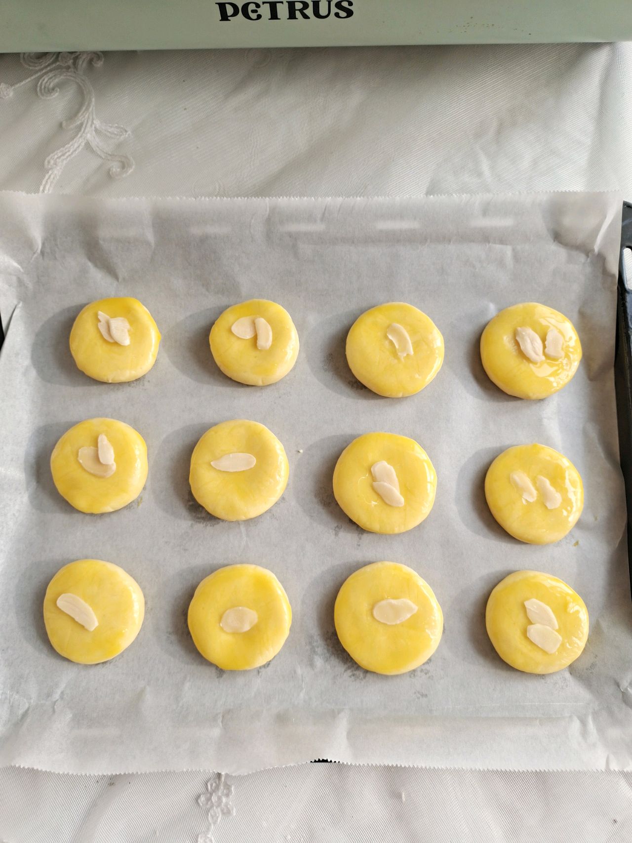 奶香味十足的一口酥，小白也能做