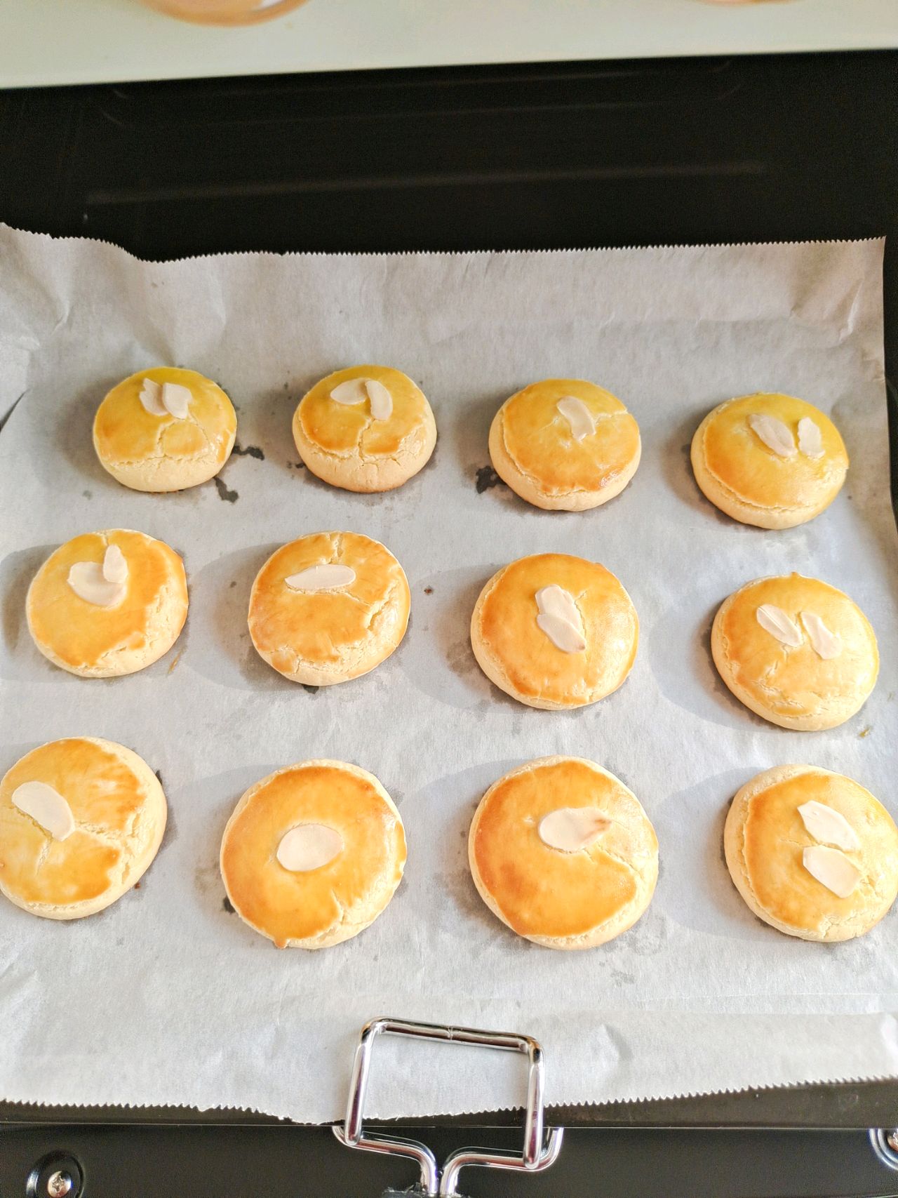 奶香味十足的一口酥，小白也能做