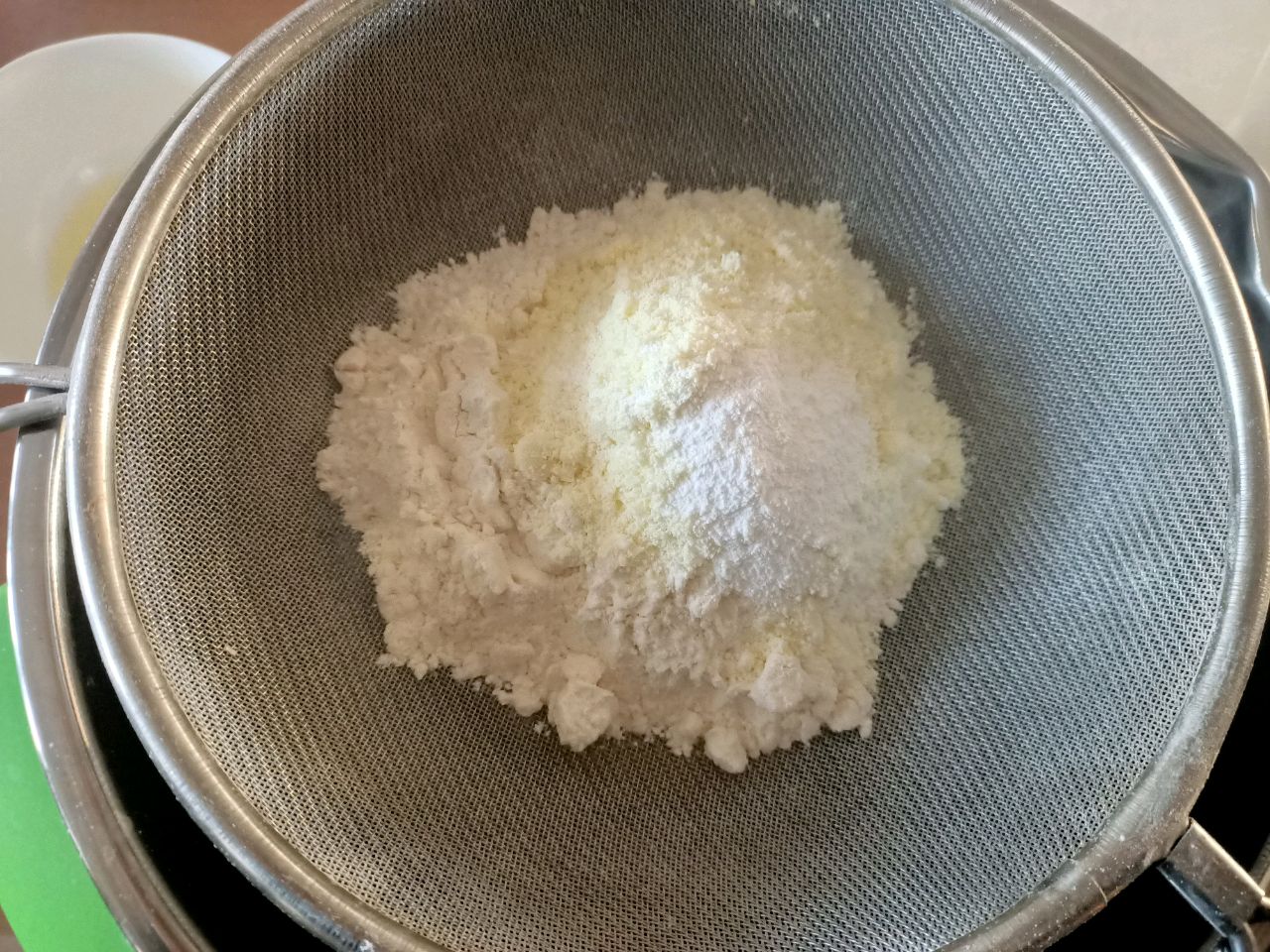 奶香椰蓉饼干