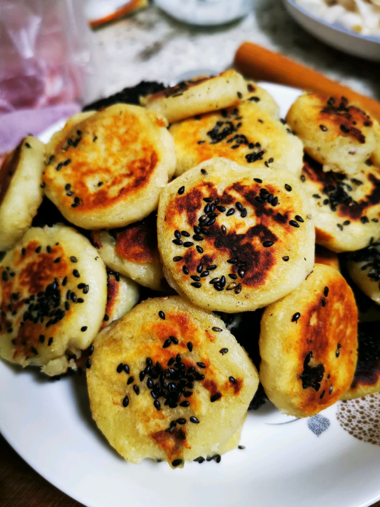 奶香芝麻红薯饼