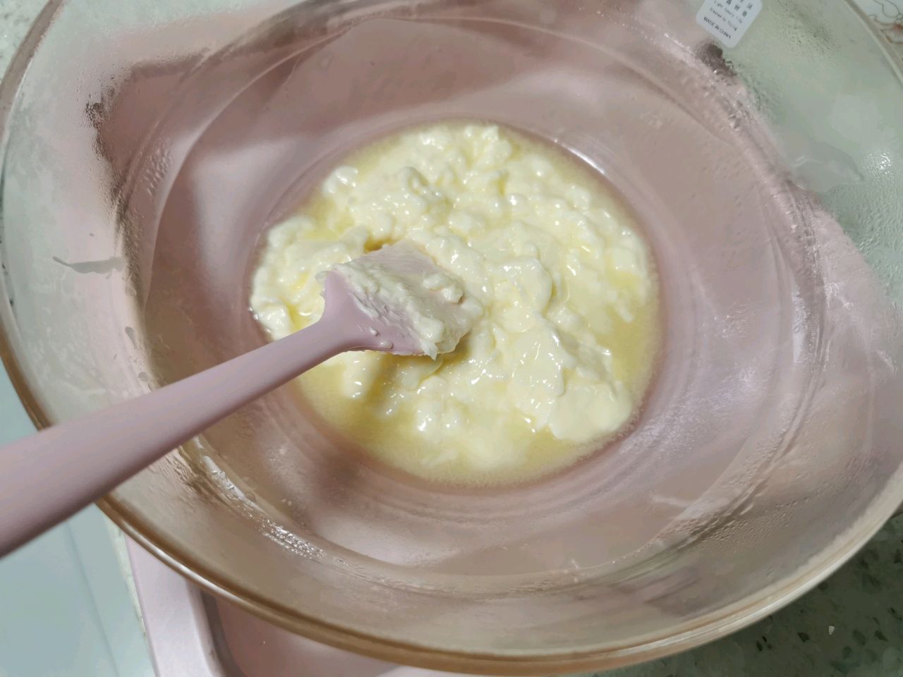 奶香芝麻酥