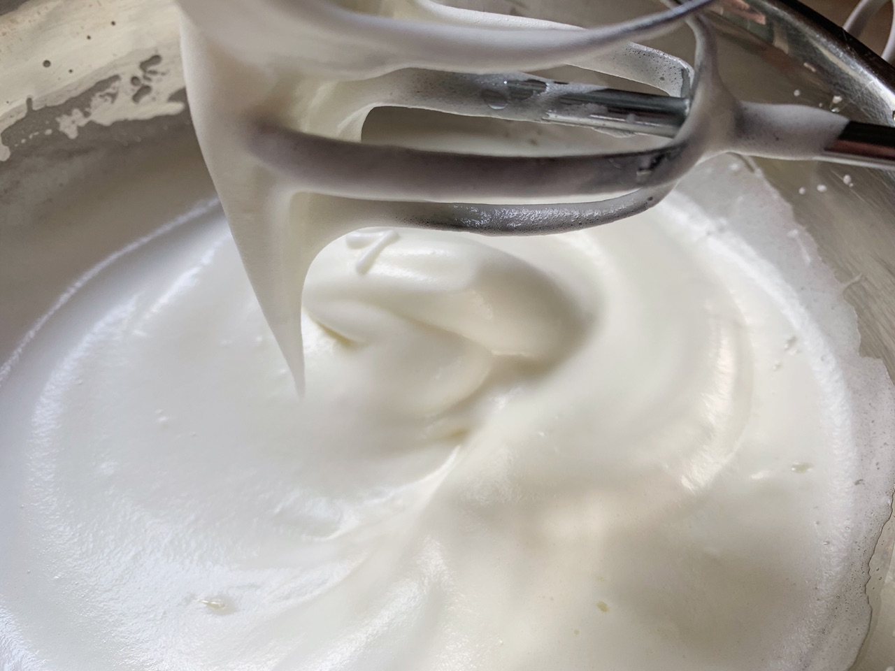 奶油草莓小方蛋糕
