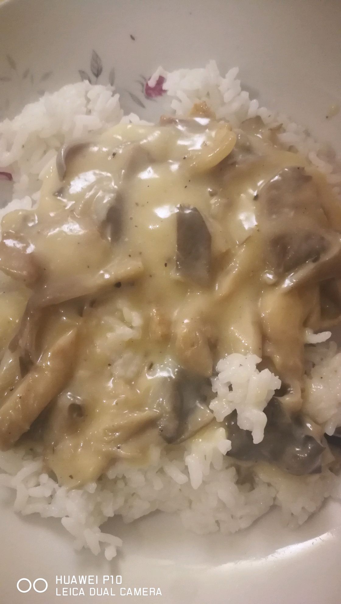 奶油蘑菇炒肉