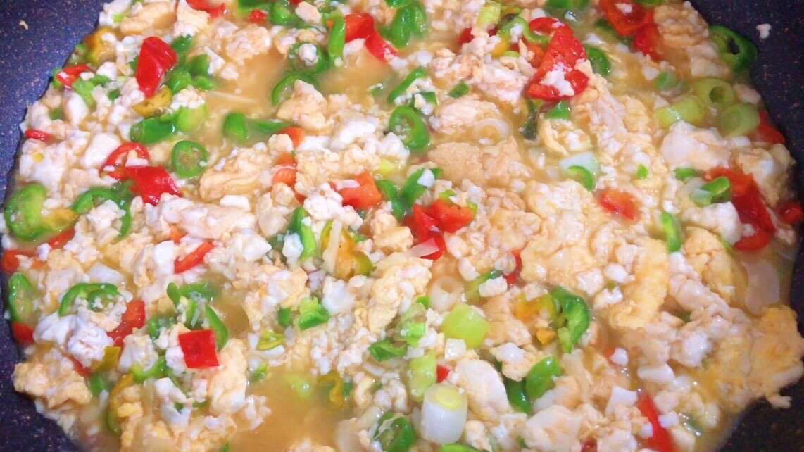 内脂豆腐新吃法，这样做超下饭