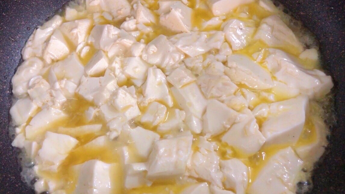 内脂豆腐新吃法，这样做超下饭